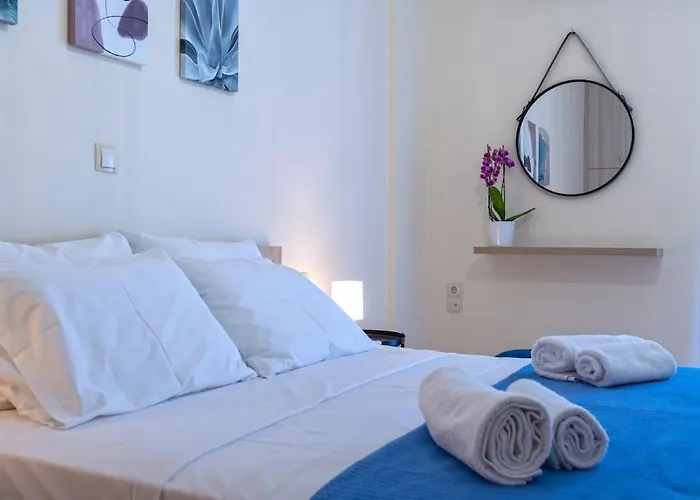 Bright Apt Close To The Beach